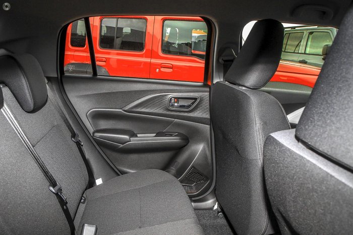 2026 Suzuki Swift Hybrid UZ Flame Orange