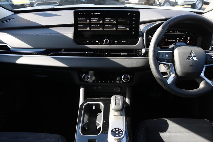 2025 Mitsubishi Outlander Aspire