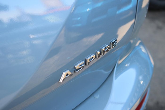 2025 Mitsubishi Outlander Aspire