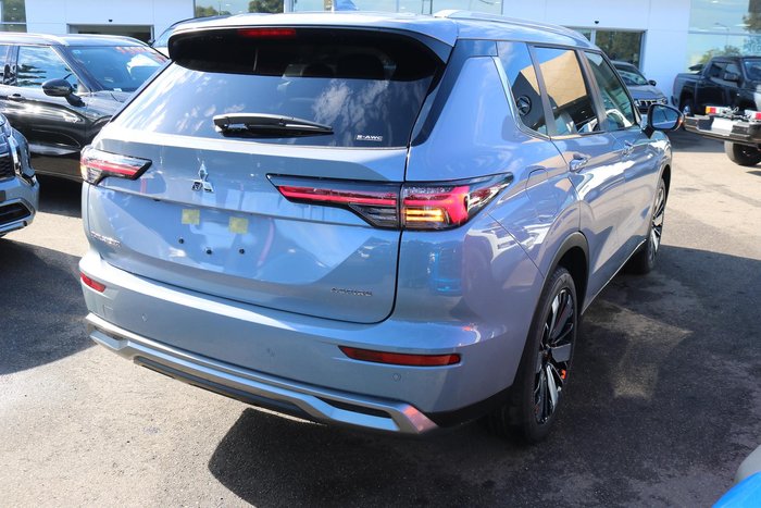 2025 Mitsubishi Outlander Aspire
