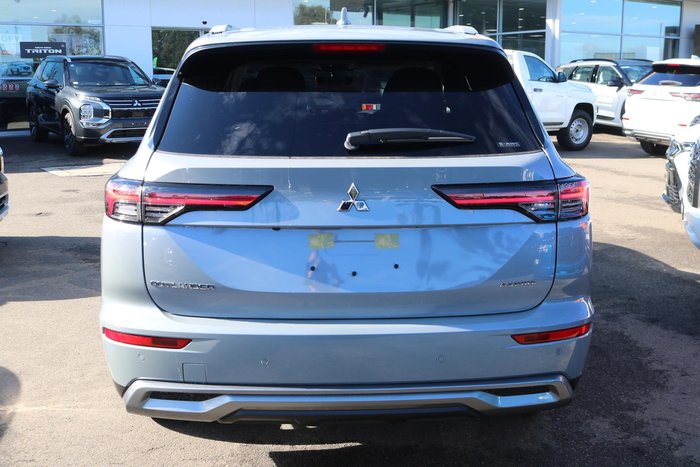 2025 Mitsubishi Outlander Aspire