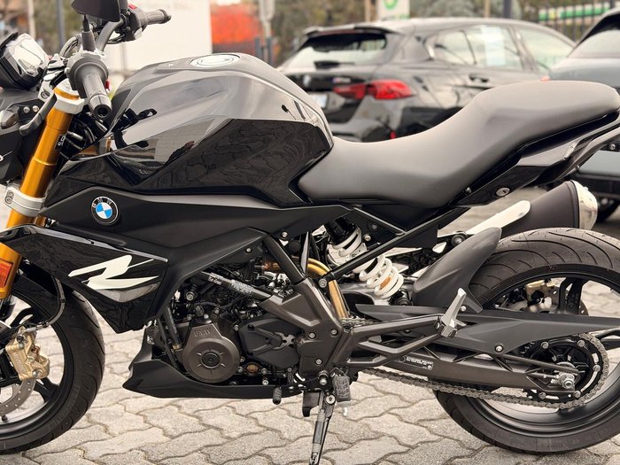 2026 BMW G 310 R G 310 Black