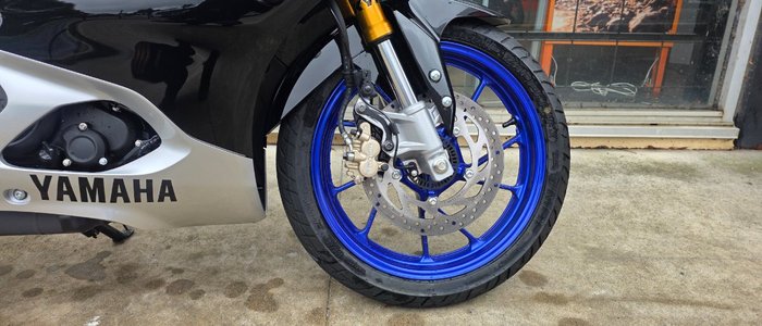 2025 Yamaha YZF-R15M SILVER