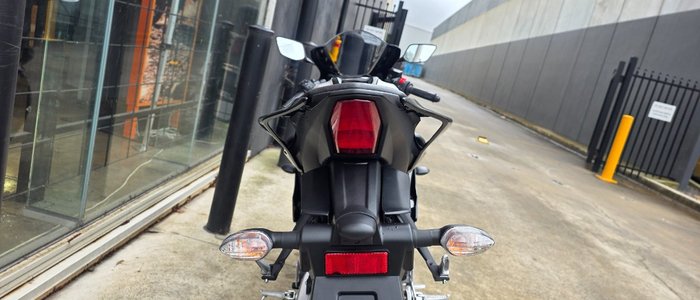 2025 Yamaha YZF-R15M SILVER