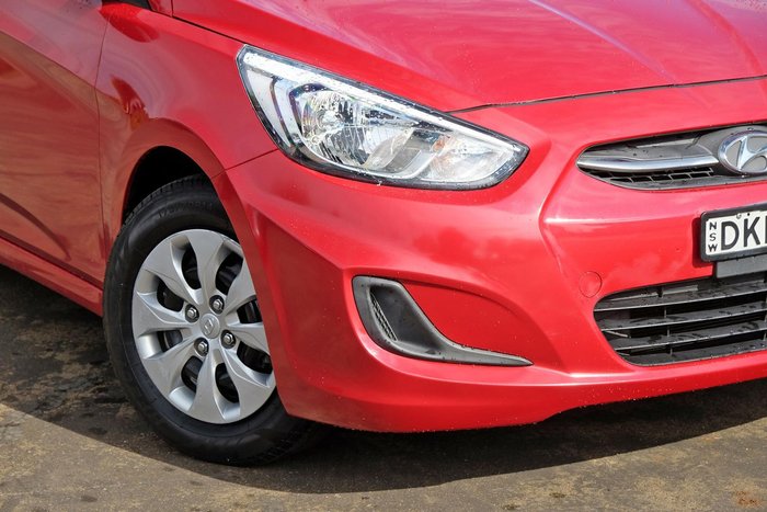 2017 Hyundai Accent Active