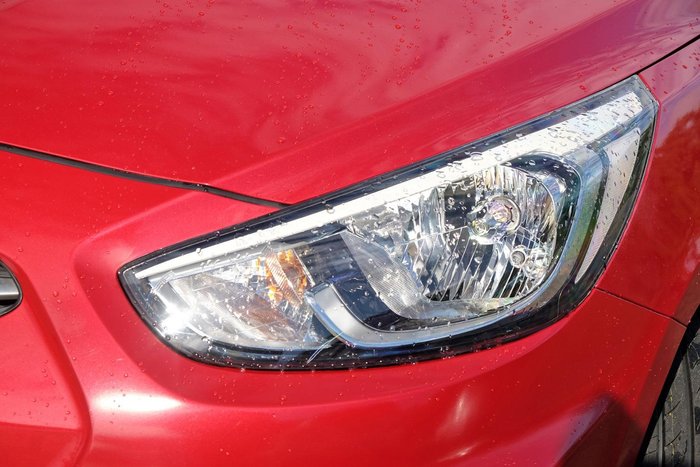 2017 Hyundai Accent Active