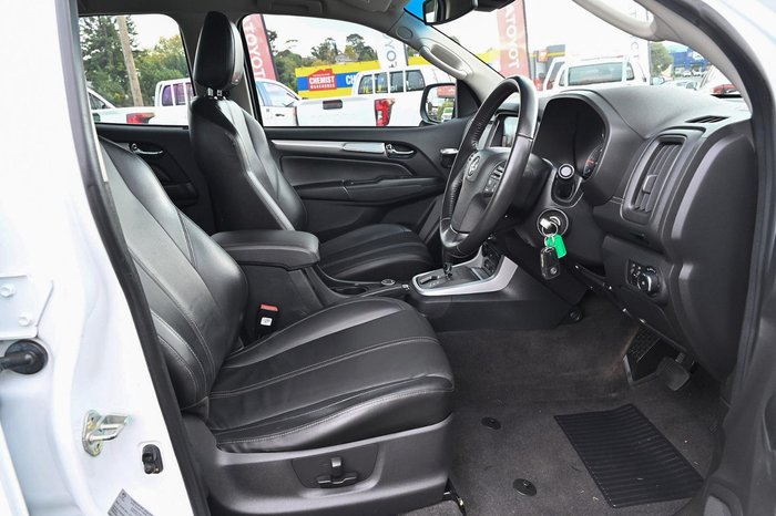 2017 Holden Trailblazer Z71 RG MY18 4X4 Dual Range Summit White