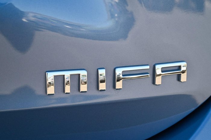 2023 LDV MIFA Luxe Mica Blue