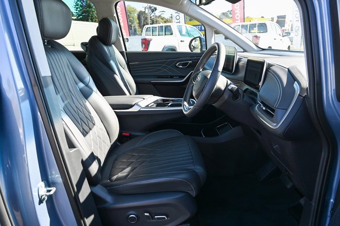2023 LDV MIFA Luxe Mica Blue