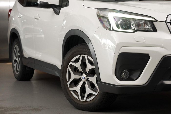 2020 Subaru Forester 2.5i