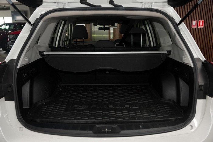 2020 Subaru Forester 2.5i