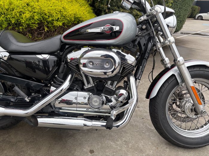 2014 HARLEY-DAVIDSON XL1200 SPORTSTER CB Black