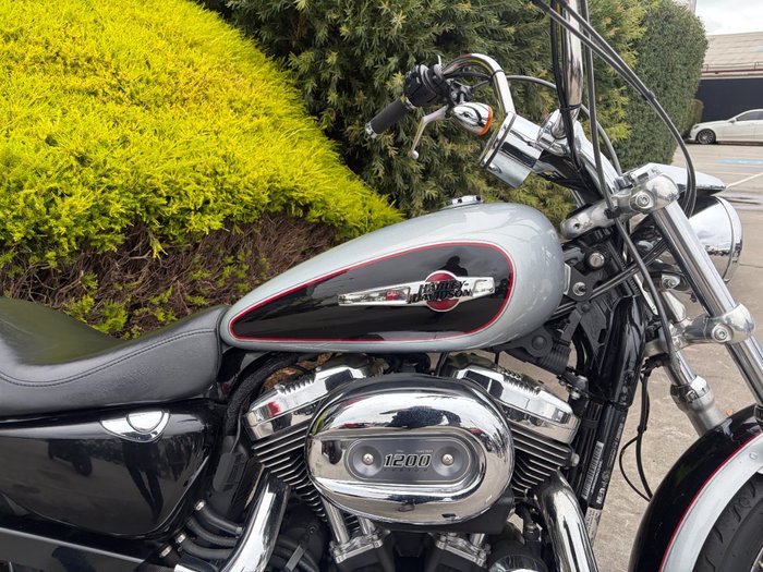 2014 HARLEY-DAVIDSON XL1200 SPORTSTER CB Black