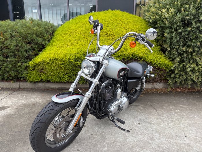 2014 HARLEY-DAVIDSON XL1200 SPORTSTER CB Black