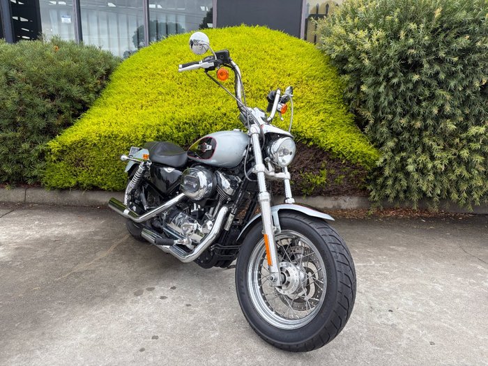 2014 HARLEY-DAVIDSON XL1200 SPORTSTER CB Black
