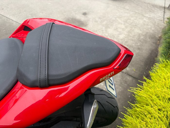 2014 DUCATI STREETFIGHTER 848 Red