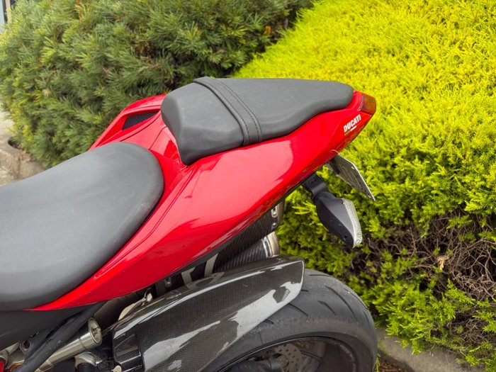 2014 DUCATI STREETFIGHTER 848 Red
