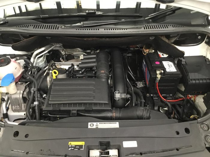 2020 Volkswagen Caddy TSI220