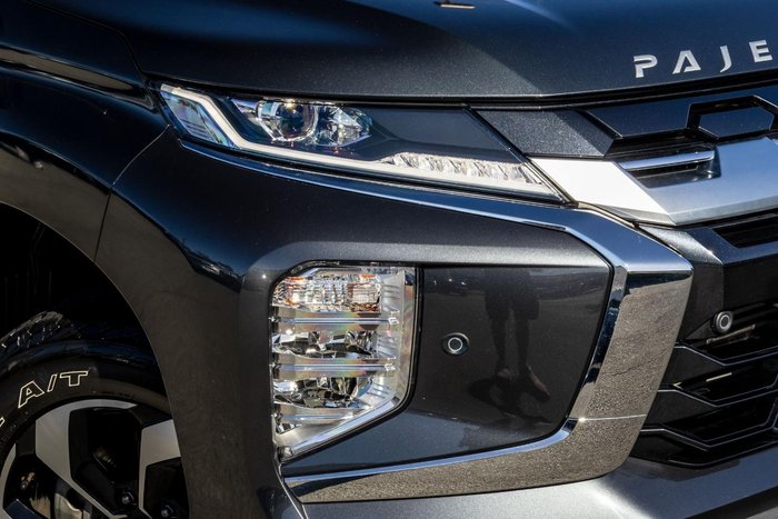 2024 Mitsubishi Pajero Sport Exceed
