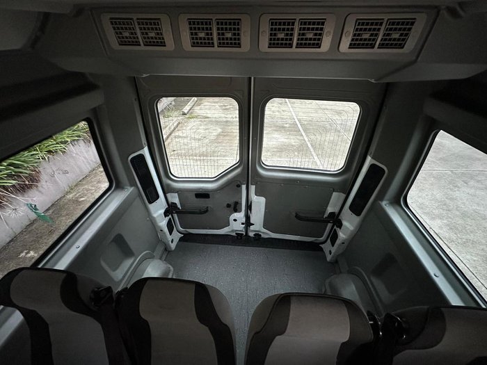 2018 Renault Master X62 Glacier White