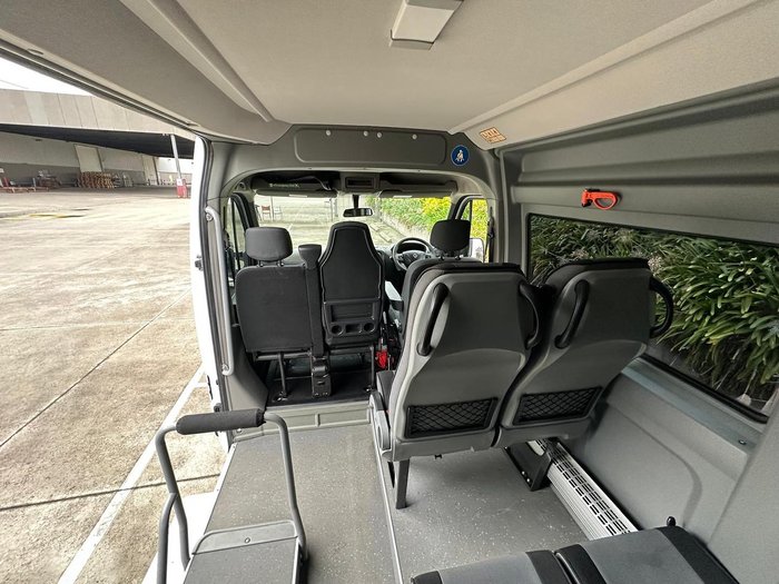 2018 Renault Master X62 Glacier White