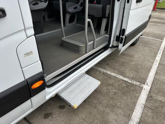 2018 Renault Master X62 Glacier White