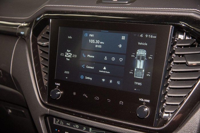 2025 Isuzu D-MAX BLADE