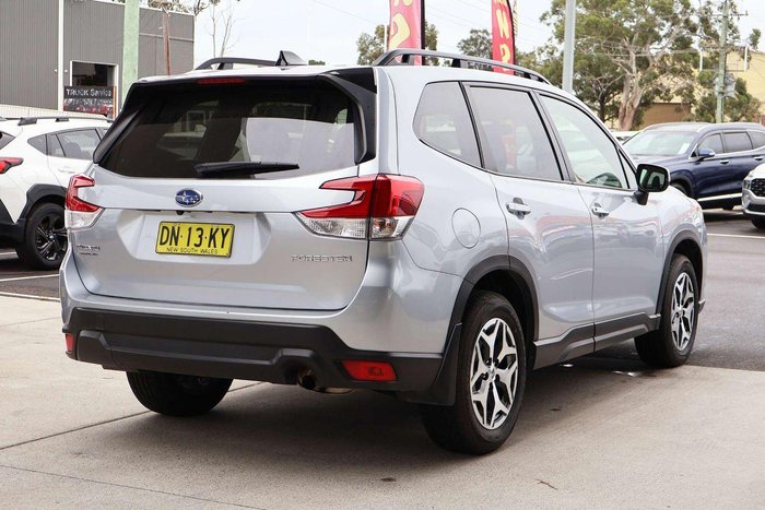 2025 Subaru Forester 2.5i
