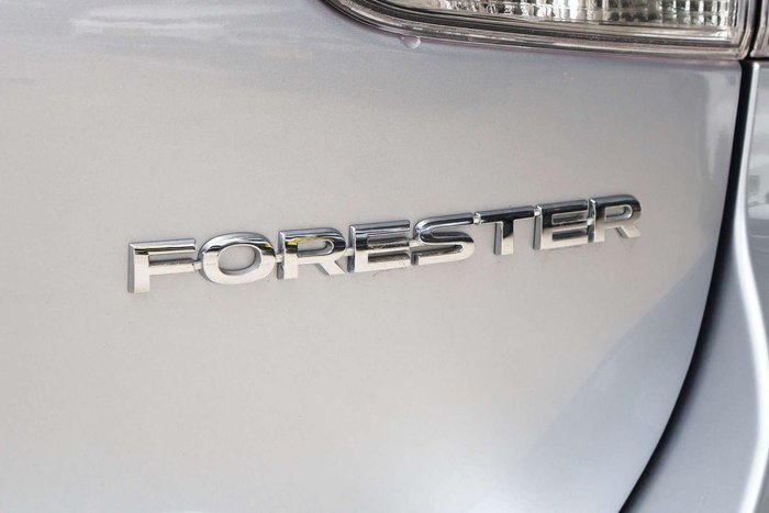 2025 Subaru Forester 2.5i
