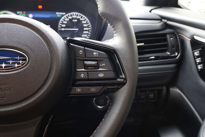 2025 Subaru Forester Hybrid Touring