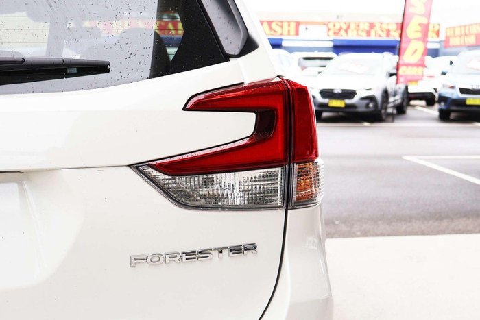 2025 Subaru Forester 2.5i
