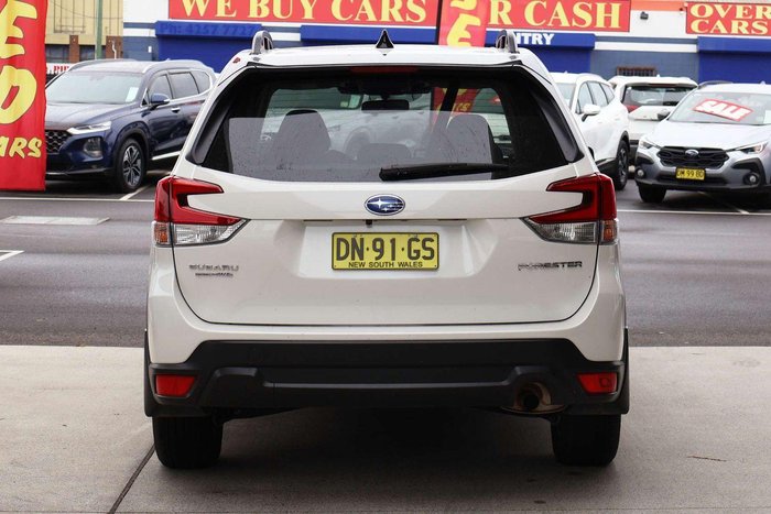2025 Subaru Forester 2.5i