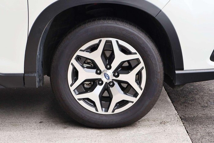 2025 Subaru Forester 2.5i