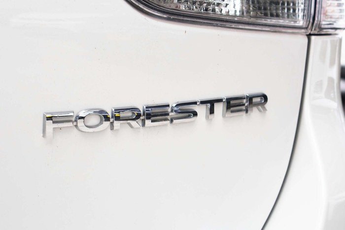 2025 Subaru Forester 2.5i
