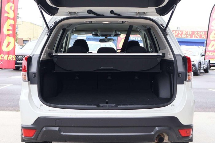 2025 Subaru Forester 2.5i
