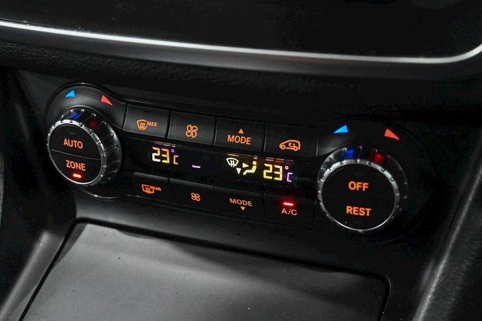 2014 Mercedes-Benz CLA-Class CLA200