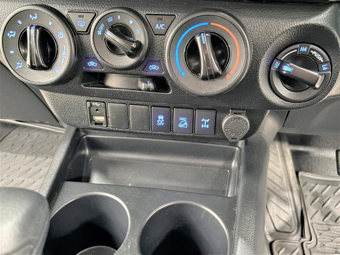 2020 Toyota Hilux SR GUN126R 4X4 Dual Range Glacier White