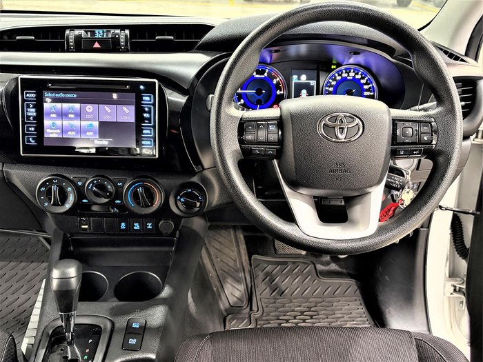 2020 Toyota Hilux SR GUN126R 4X4 Dual Range Glacier White