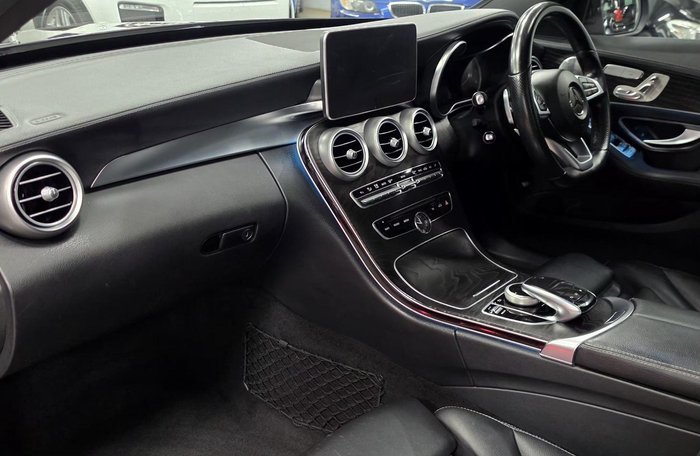 2015 Mercedes-Benz C-Class C250 BlueTEC W205 Obsidian Black