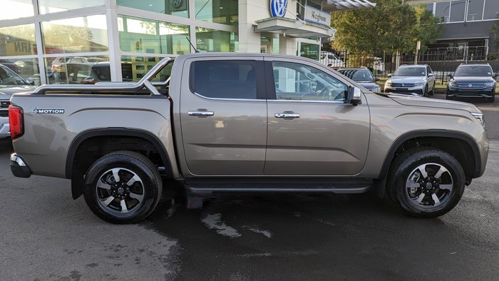 2025 VOLKSWAGEN AMAROK STYLE