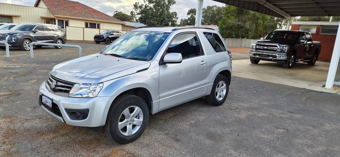 2016 Suzuki Grand Vitara Navigator JB Silver