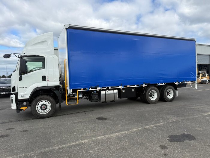 2026 Isuzu F Series FVL 260-300 Freightpack