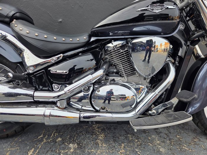 2011 Suzuki VLR 1800T BOULEVARD (C109RT) BLACK