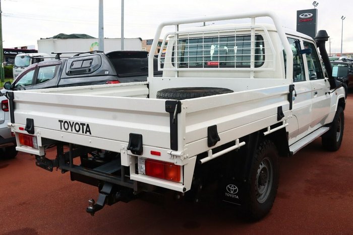 2022 Toyota Landcruiser Workmate