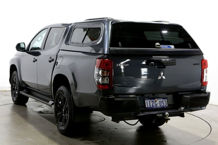 2022 Mitsubishi Triton GLS