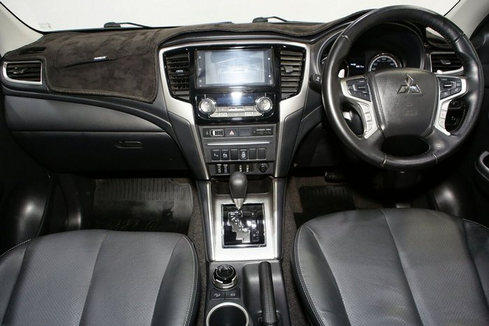 2022 Mitsubishi Triton GLS