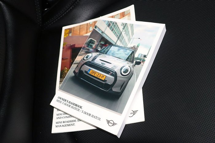 2021 MINI Hatch Cooper S Classic