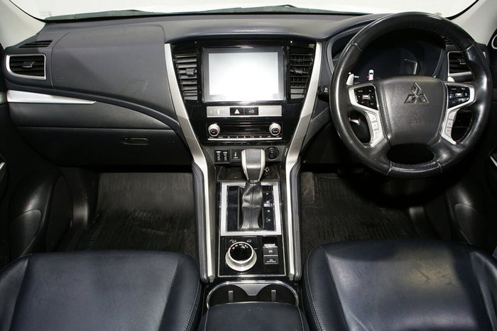 2020 Mitsubishi Pajero Sport Exceed