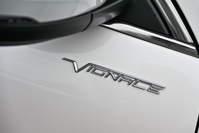 2020 Ford Escape Vignale