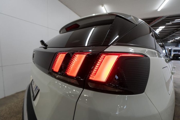 2018 Peugeot 3008 Allure